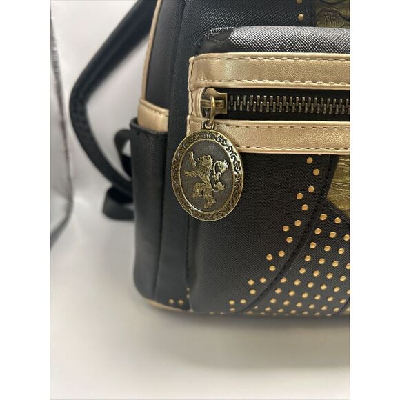 Loungefly Game Of Thrones Queen Cersei Armor Mini Backpack Limited Edition NWT - Picture 2 of 16